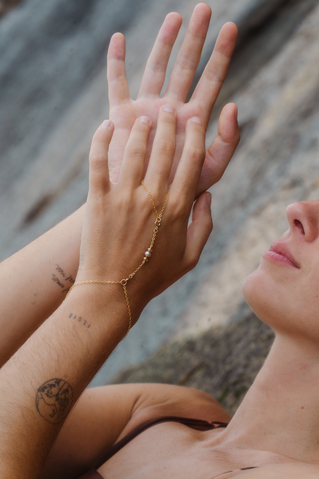 Hand Chain with Pearl and Gold Saucer Beads